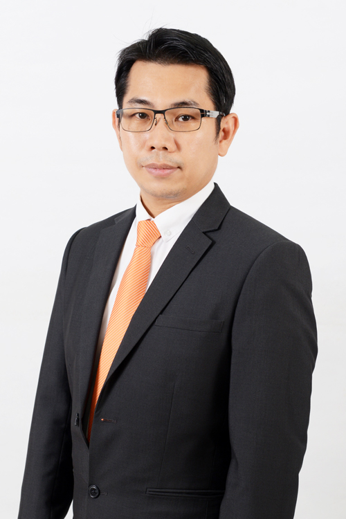 Dr. Sompop Pattanariyankool